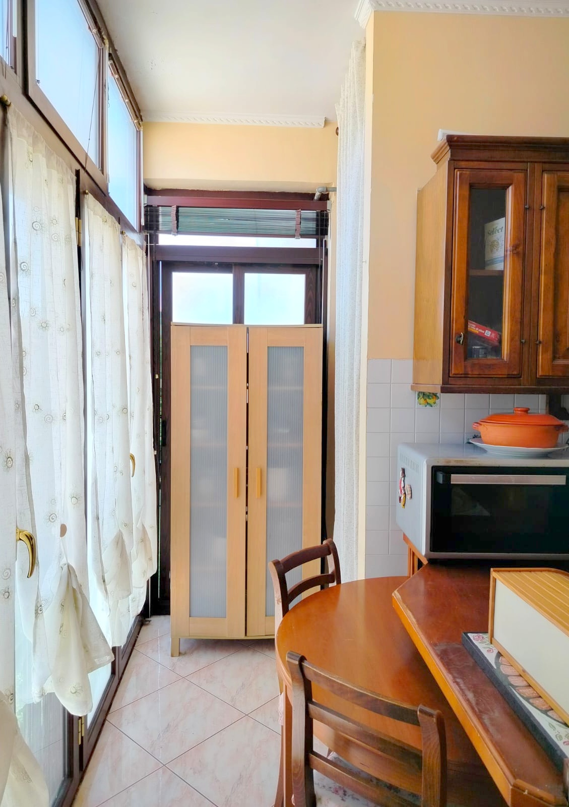 Ampio trilocale signorile con doppi balconi e cantina — foto 19