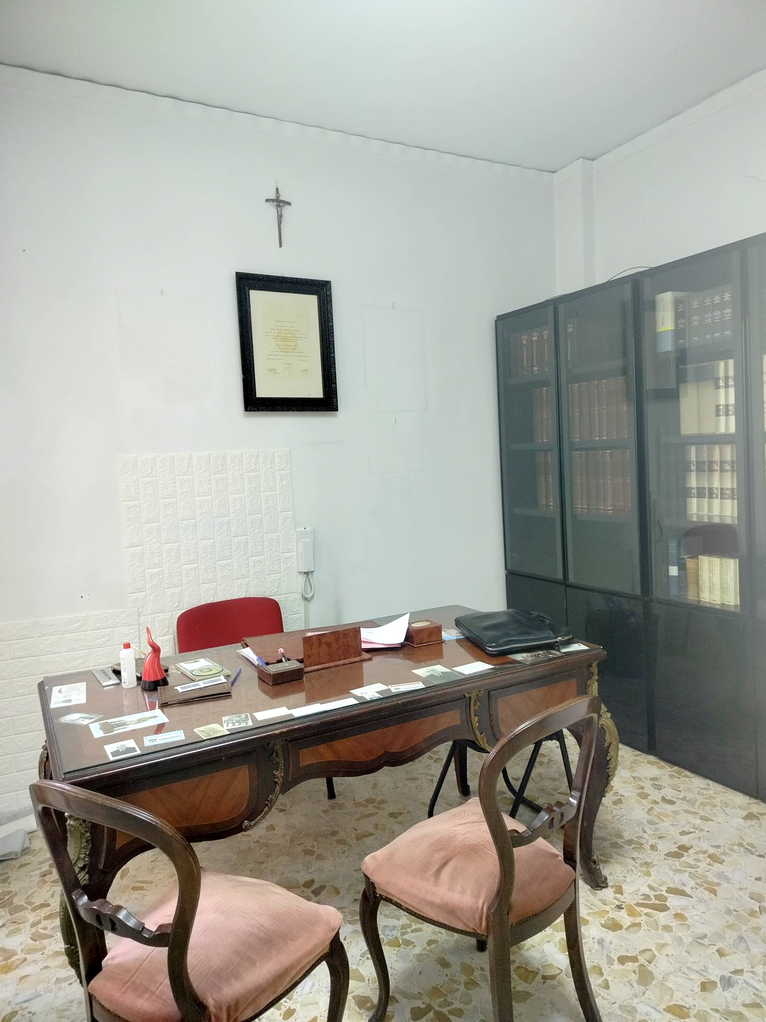 Ufficio in fabbricato signorile a pochi passi dagli Scavi — foto 8