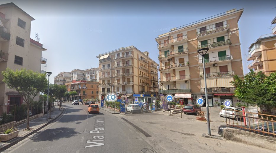 Box auto di varie quadrature con serranda elettrica e CPI — foto 7